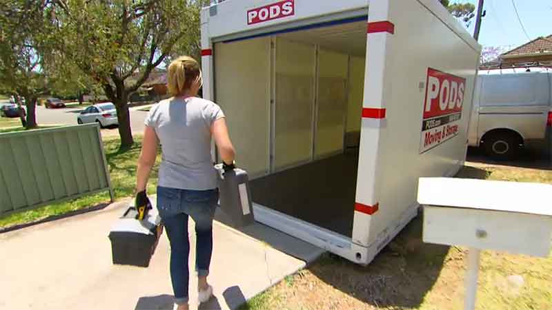 Better Homes and Gardens home makeover with a PODS container 01
